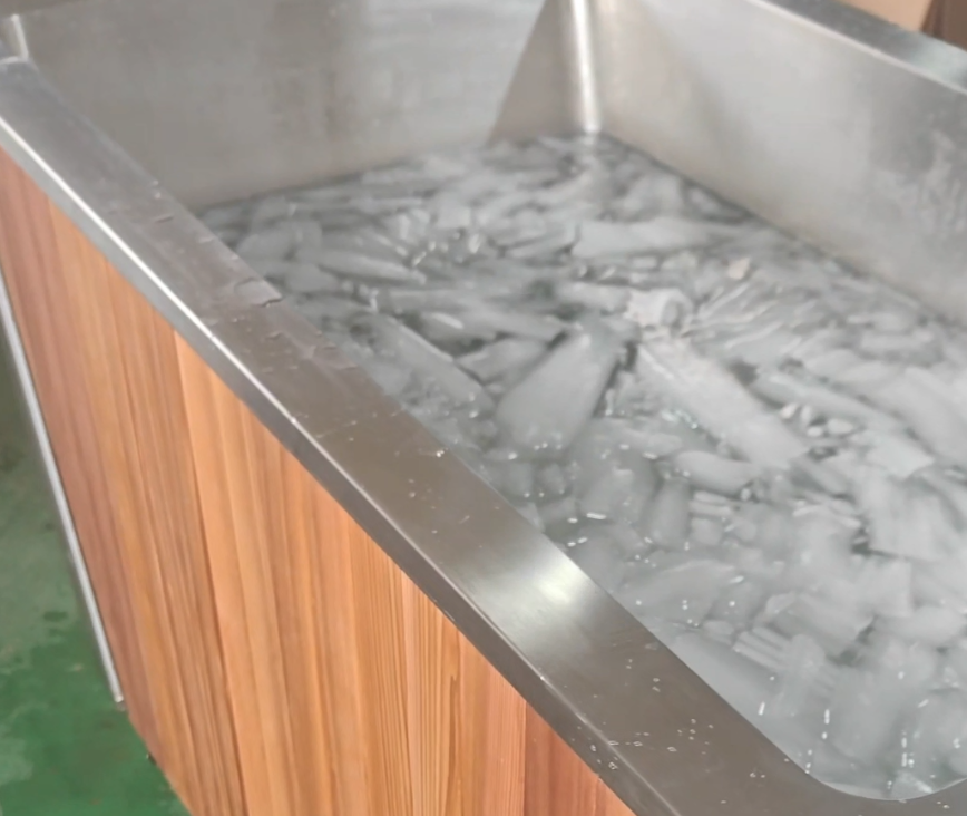 StillPlunge All-In-One Ice Bath Tub